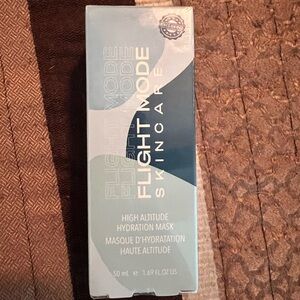 Flight mode Skincare hydration mask